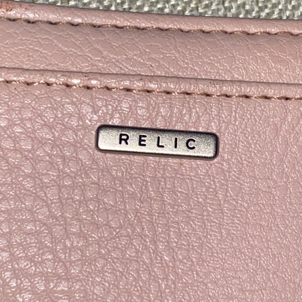 Relic Bi-Fold Wallet - Picture 2 of 6